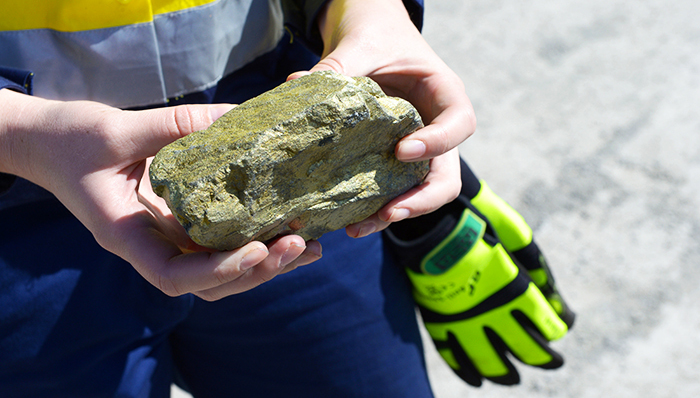 嘉能可开始售卖铜资产自救 或有神秘中国买家接盘