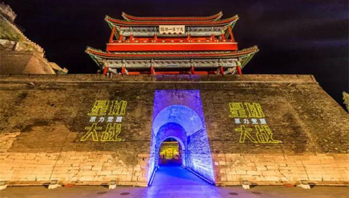 《星球大战》承包了长城开发布会！中国首站太霸气