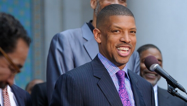 【纽约时报】他曾是NBA明星如今是萨克拉门托市长 他从未真正逃脱“性丑闻”