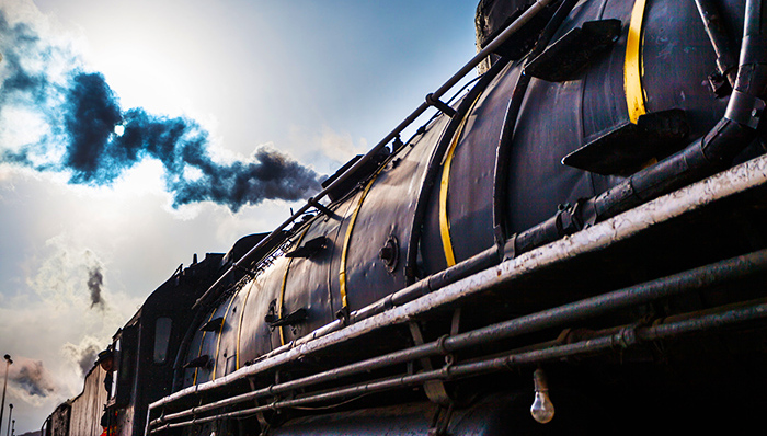 曼谷宣布启动轻轨机车项目竞标,中国中车和德国西门子等8家企业竞争