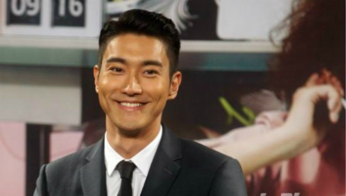 崔始源：电视剧和SNS都要火！入伍前“超级活跃”