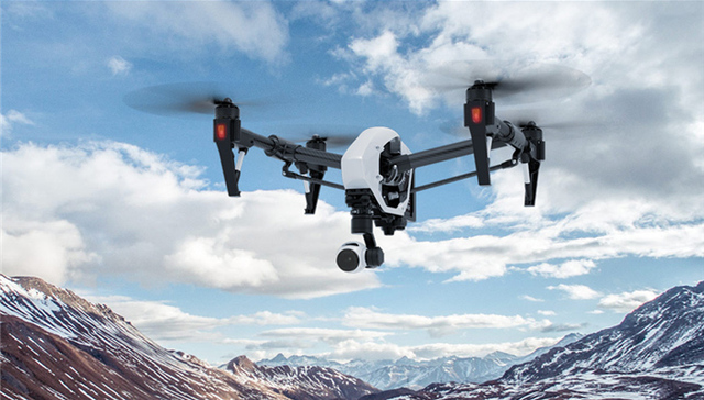 大疆无人机飞跃硅谷