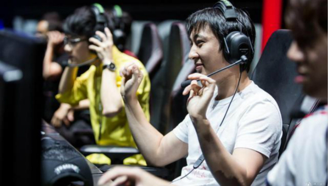 游戏公司,英雄互娱,王思聪,新三板,英雄互娱3个月估值冲200亿,腾讯