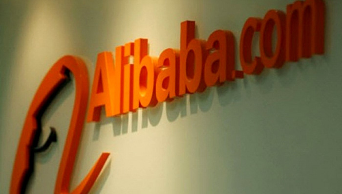电商是阿里巴巴的基石,,阿里在美国与亚马逊碰撞