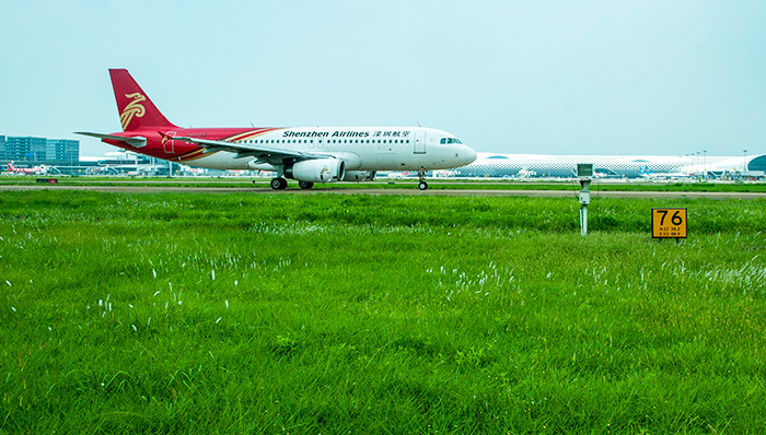 深圳机场扩建第三跑道