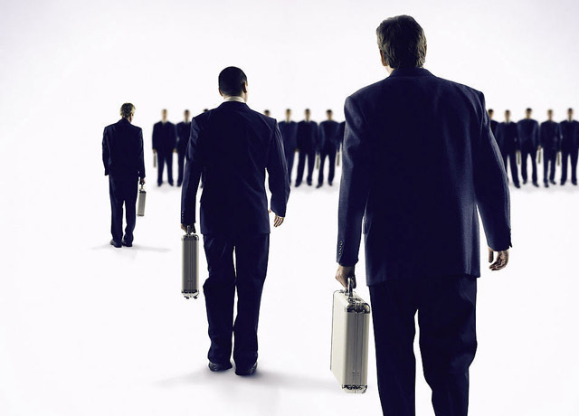 天晟新材,PE“租壳”上市,高管减持