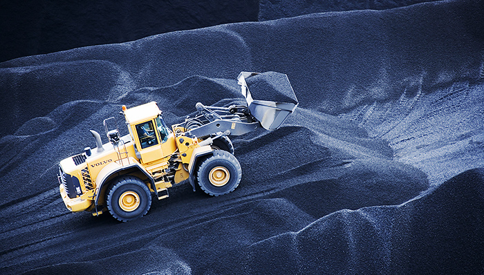 逾80万煤炭人失业