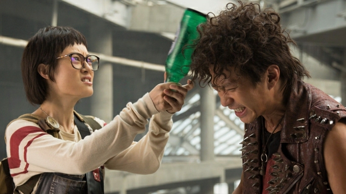 【视频】邓超唱神曲《娘娘我错了》 孙俪不领情反问错哪了？