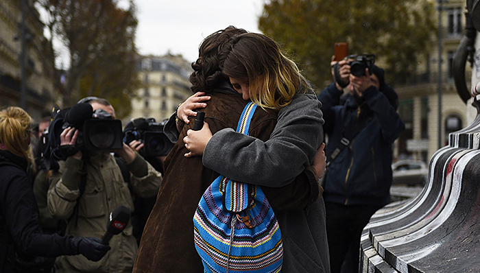城市社会学解释巴黎恐袭