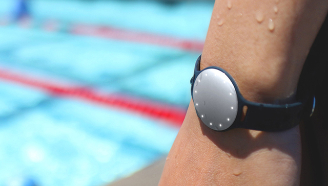 Fossil,收购,Misfit,智能手表,可穿戴设备