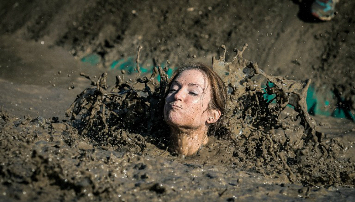 这家公司靠着全球最难障碍赛获得了超过1亿美元的年收入