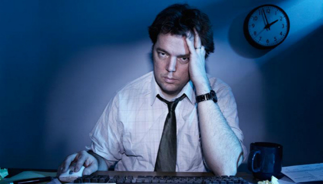 中国员工年假平均11天 希腊人比德国人多做671小时