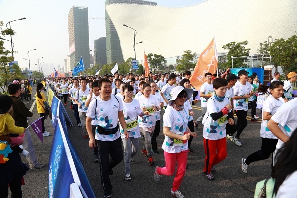 马拉松,电视,新媒体,城市宣传,全民健身