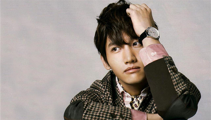 即将入伍的昌珉：东方神起几乎是我20岁时候的全部