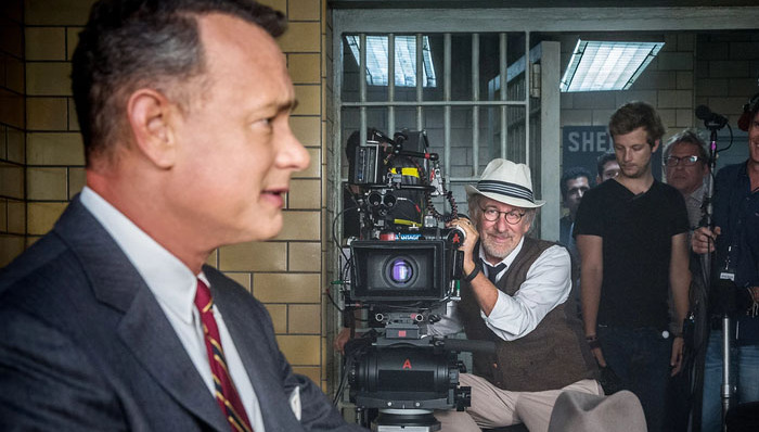 为何我们都喜欢改编自现实的电影？