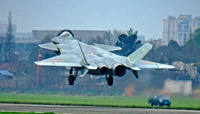 成飞,飞机,音爆,,成都,,巨响