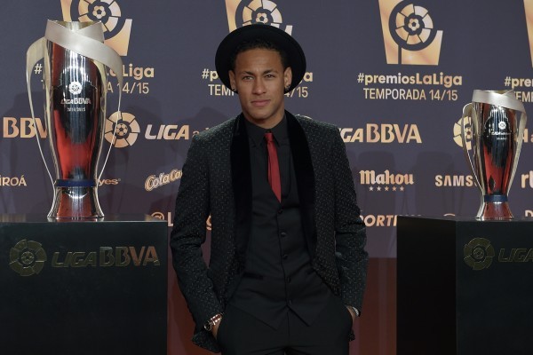 首次跻身金球奖前三 内马尔是梅西&C罗时代的撬动者？