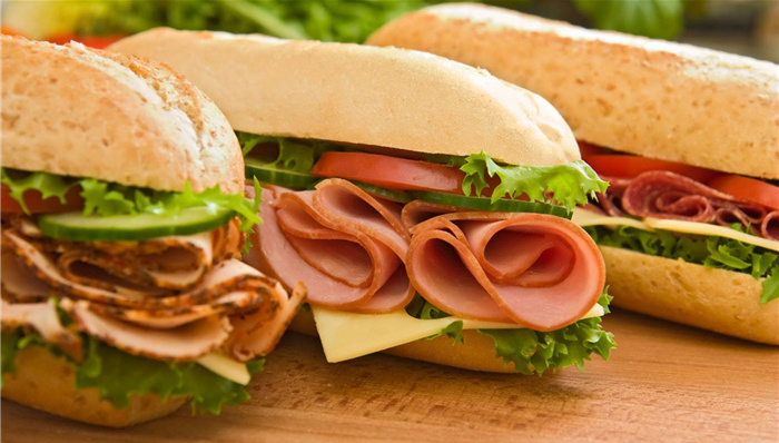 赛百味重建品牌形象