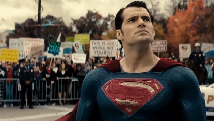 从《超人大战蝙蝠侠》的预告片中可以知道的五件事