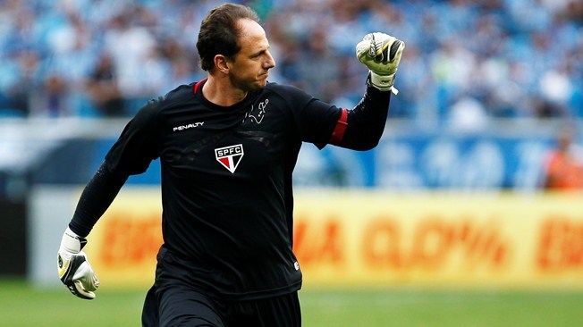 打进131球的传奇门将要退役了