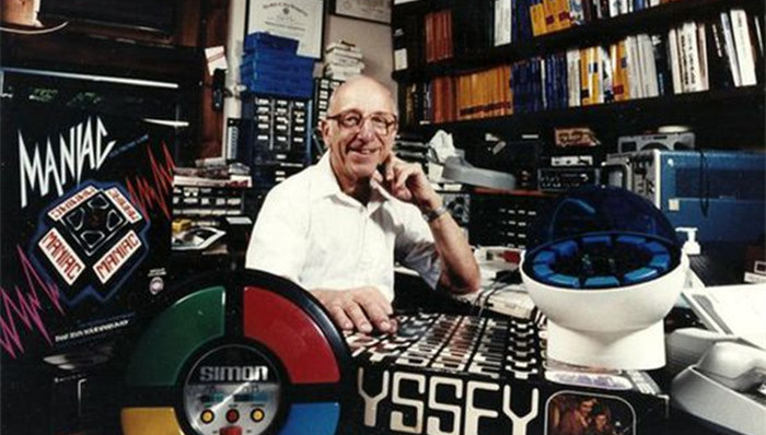 游戏大师拉尔夫·贝尔的犹太秘密