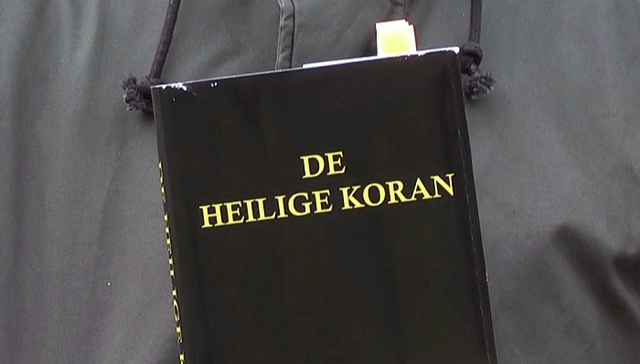 圣经和古兰经究竟有什么区别？当街朗读，人们能区分开来吗？