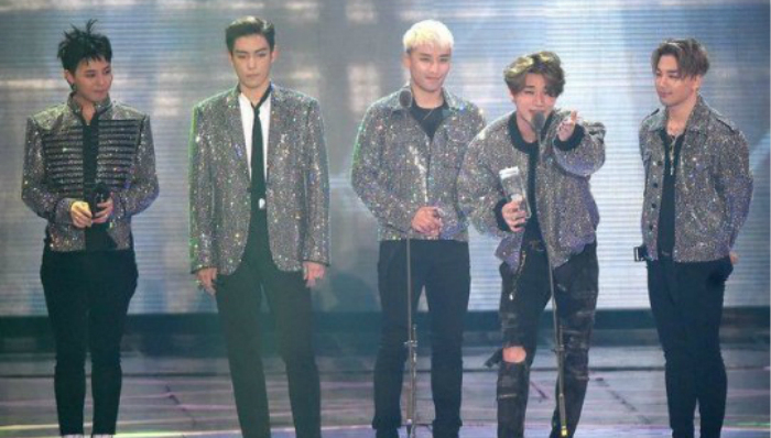 厉害了！Bigbang力压IU、少女时代成韩国年度闪耀歌手