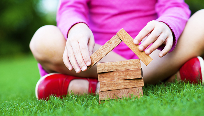 万科发展教育业务