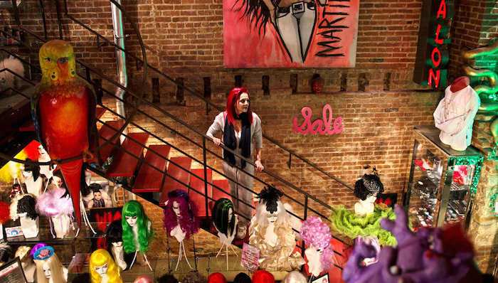 纽约潮人们听说了件大事:《欲望都市》造型师将关停她的服装店