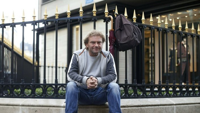 这位法国流浪汉写了一部超级畅销书