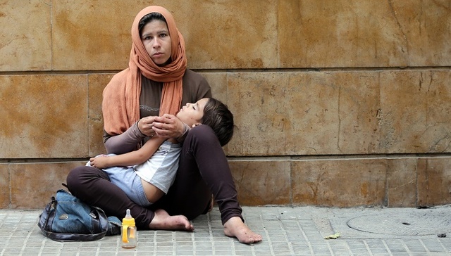 叙利亚女难民沦为征途上的牺牲品 频繁受到性侵威胁