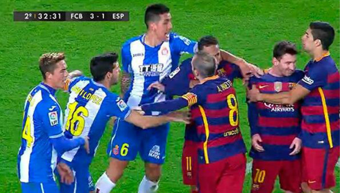 【每日体坛金句】巴萨“高唱圣诞歌” 瓜帅“出工不出力”