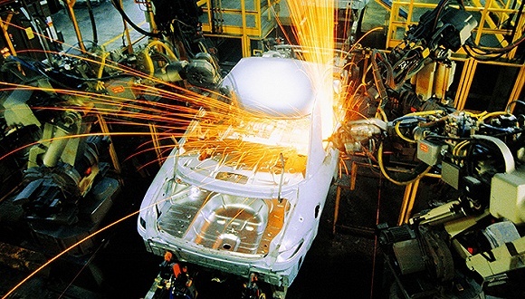 【JMedia】三桶油都在搞新能源汽车了 石油还有救吗？