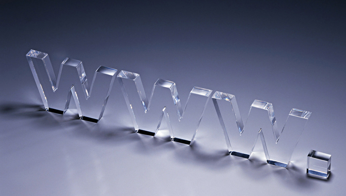 2015年是中国互联网发展史上具有里程碑意义的一年。在年底召开的第二届世界互联网大会上，国家主席作主