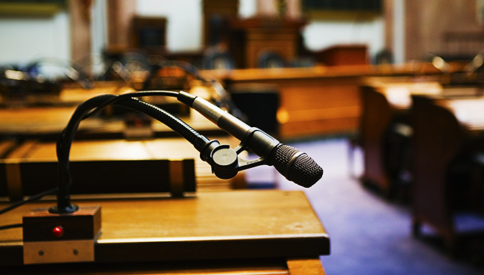 人民日报,快播,辩护