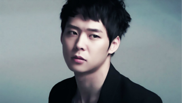 身在军营仍情系粉丝 朴有天将发solo新专《你的钱包里有多少爱》