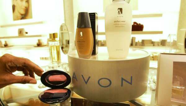 五年四任掌门人 雅芳中国还能好吗