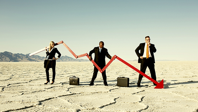 中坚科技高管亲属买入100股股票引来停牌退市危机