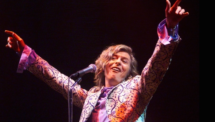 【穿个明白】和最伟大的雌雄同体的灵魂告别