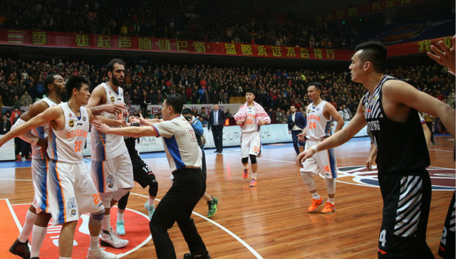 川辽战冲突处罚出炉 哈达迪被取消CBA全明星资格