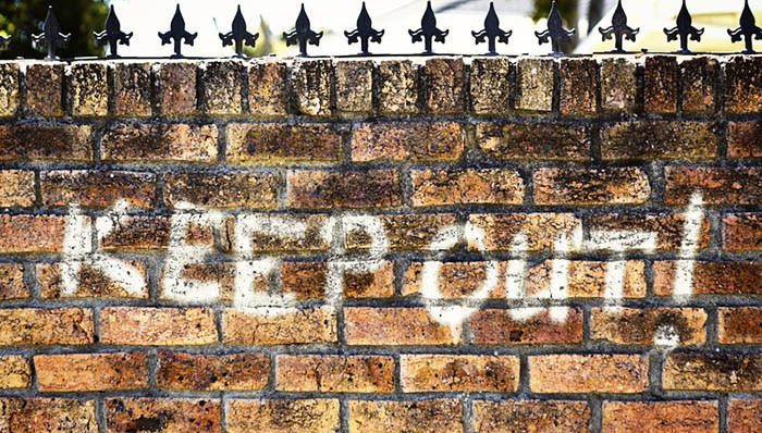 空乘、伐木工都是高危职业