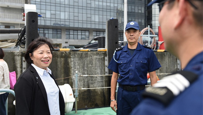 澳门,检方,确认,海关关长,赖敏华,自杀