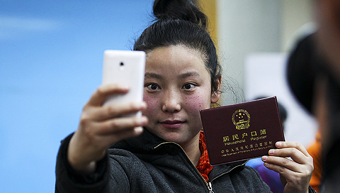 三个女生的黑户经历