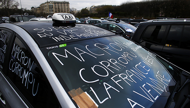 法国司机抗议Uber