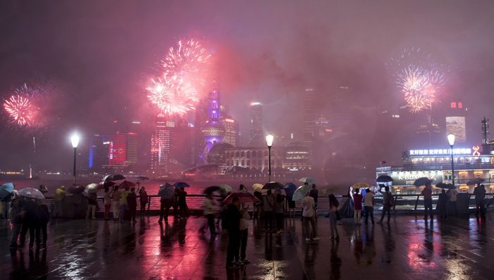 上海,两会,代表,烟花爆竹