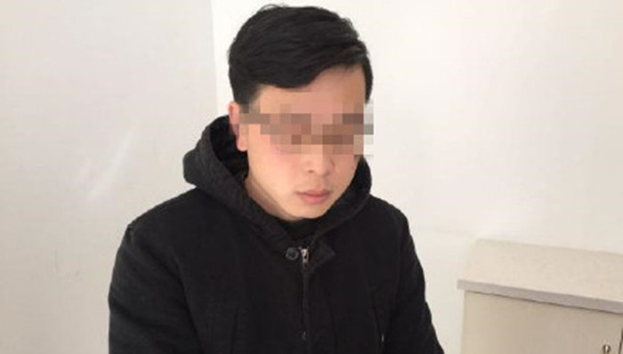 知乎,大V,童瑶,北京,单双号限行,租女友回家,,偷拍县长收礼