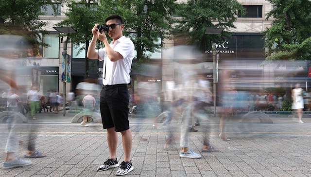 一个中国业余街拍摄影师的 3000 天另类街拍