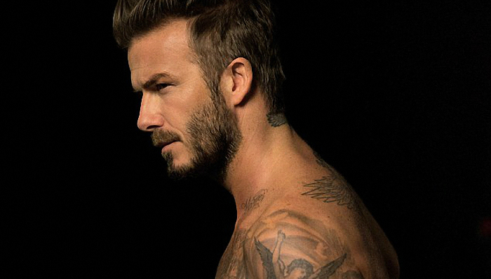 拍摄新香水广告 小贝半裸秀出健美体格及花样纹身