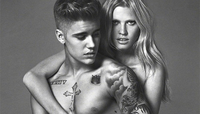 丁日和肯代尔·詹纳脱衣为CK拍摄春季内衣广告