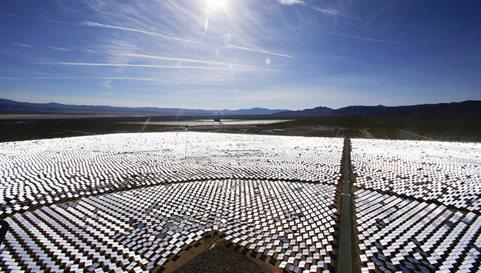 日本要在水上建一个全球最大的漂浮式太阳能发电厂